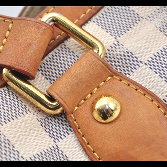 Louis Vuitton bag. Excellent condition - Picture 9 of 15